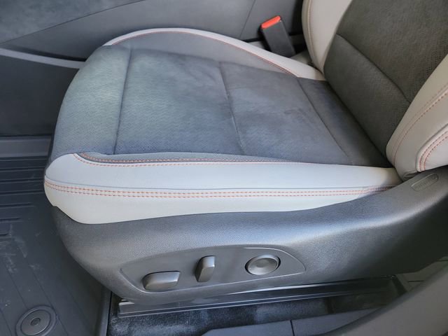 New 2026 Chevrolet Blazer EV SS image 16