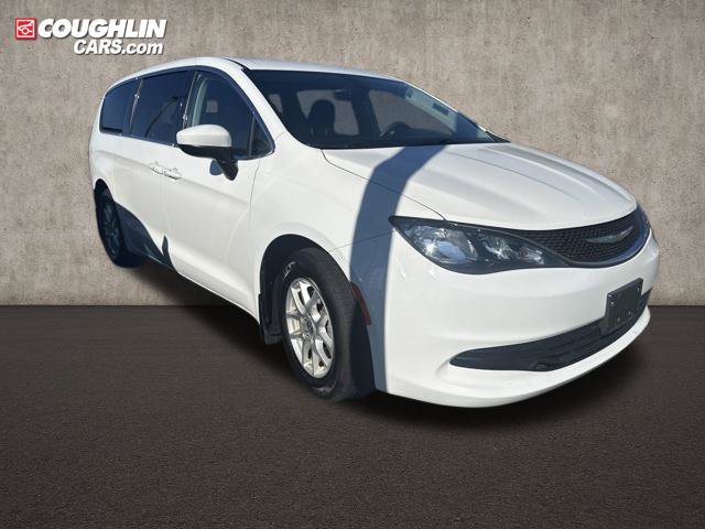 Used 2017 Chrysler Pacifica Touring