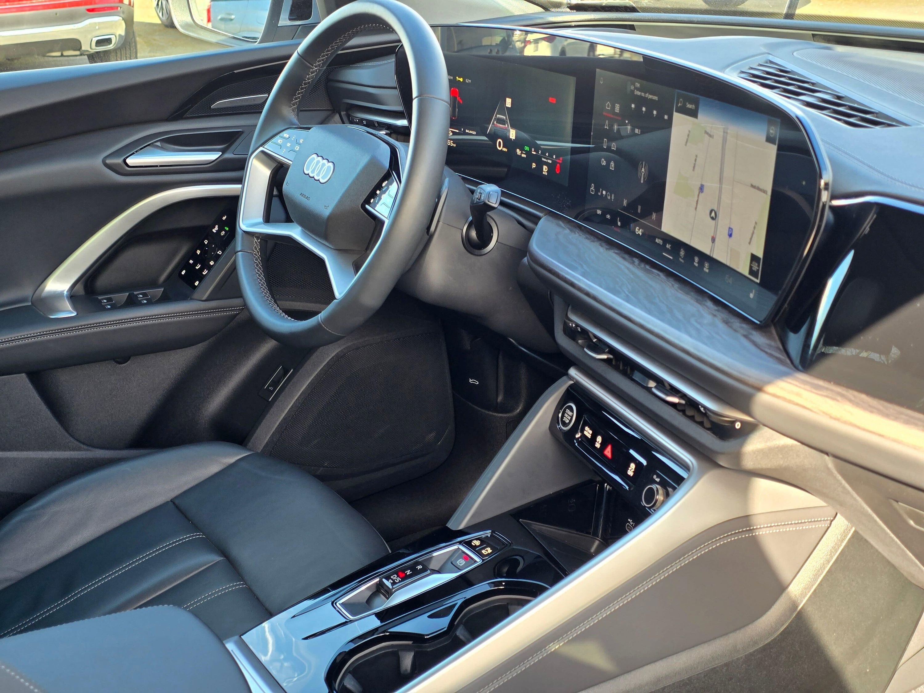 Certified 2025 Audi Q5 Premium Plus w/ Premium Plus AWD/4WD image 28
