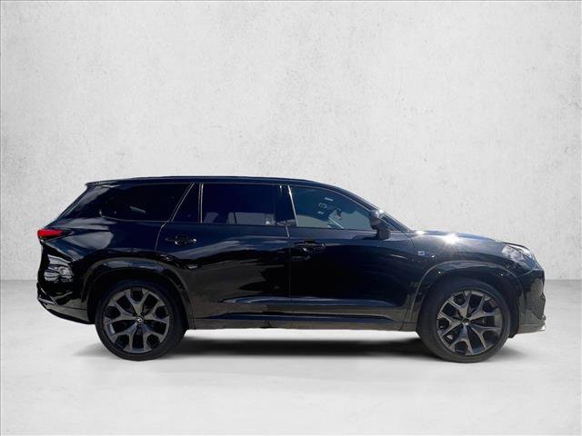 Used 2025 Lexus TX 500h AWD w/ Technology Package image 5