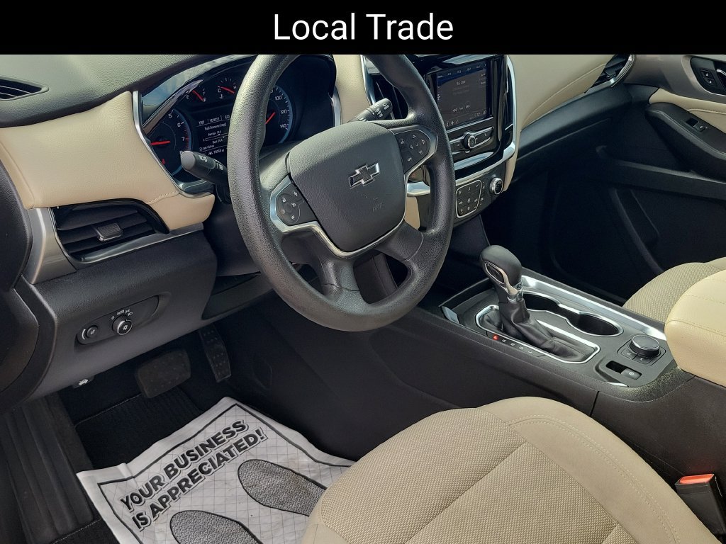 Used 2022 Chevrolet Traverse LS w/ Midnight/Sport Edition AWD/4WD image 7