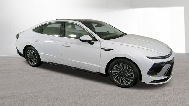 New 2026 Hyundai Sonata Limited image 2