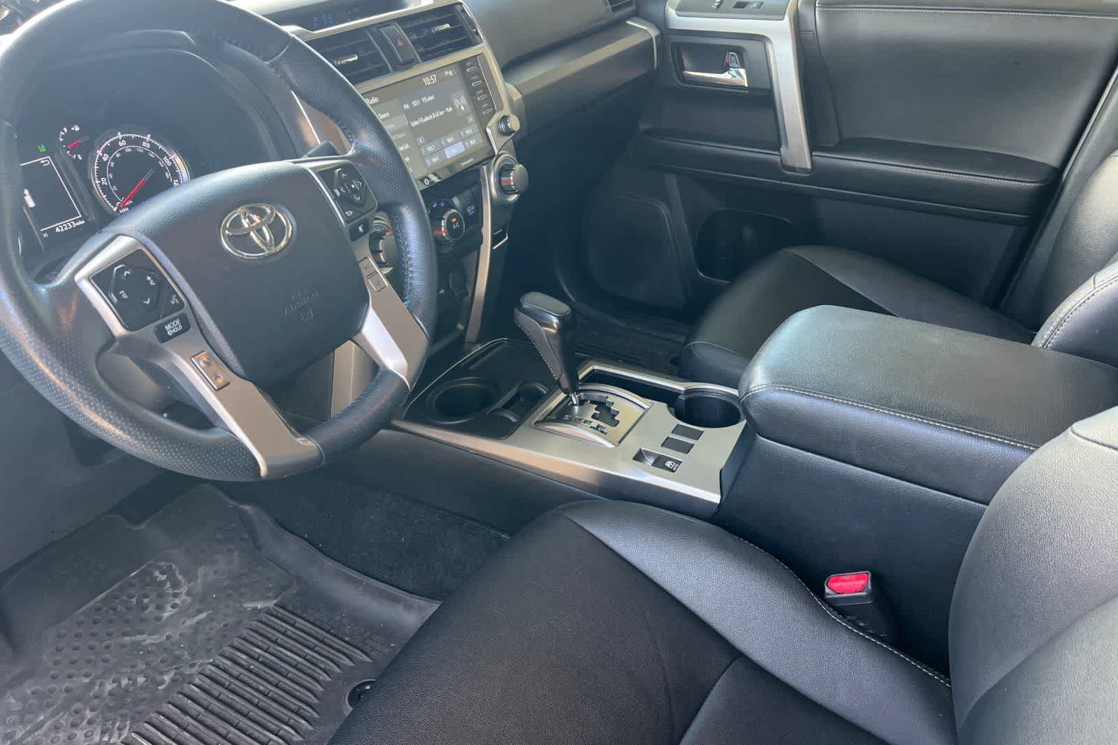 Used 2022 Toyota 4Runner TRD Sport w/ Technology Package RWD image 14