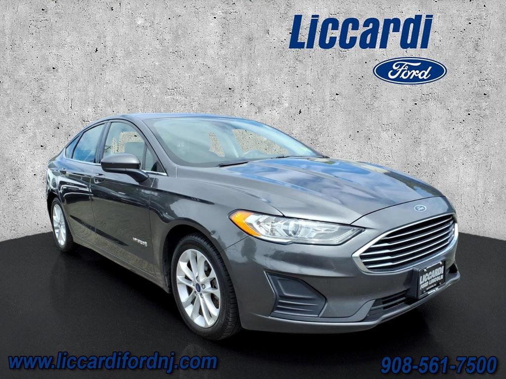 Certified 2019 Ford Fusion SE