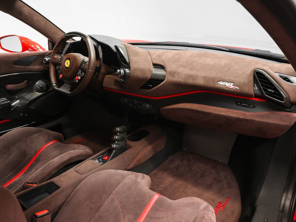 Certified 2020 Ferrari 488 Pista Coupe image 28