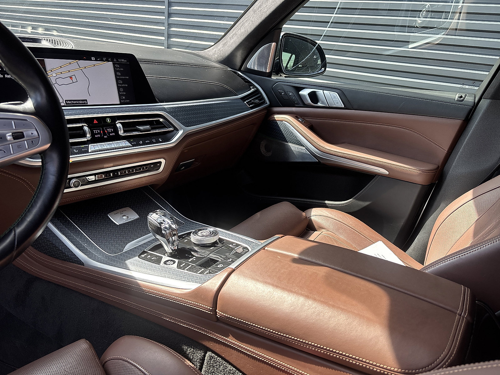 Used 2022 BMW ALPINA XB7 image 11