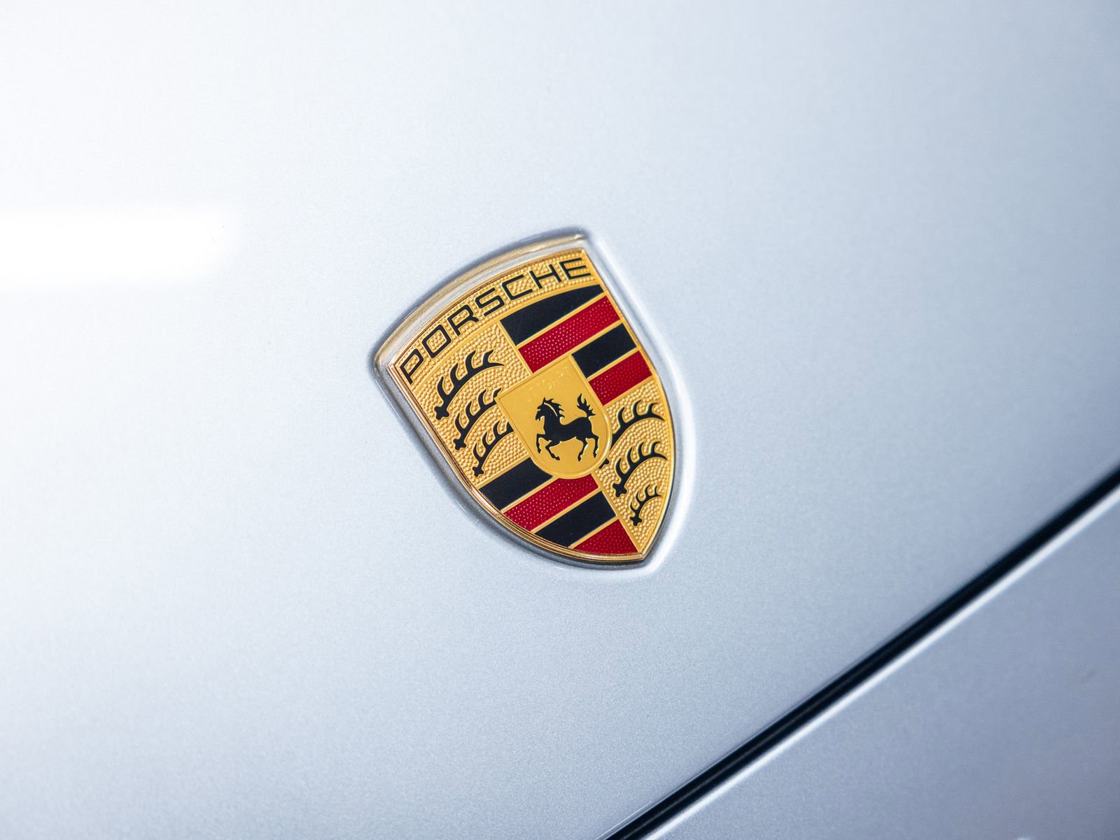 Certified 2023 Porsche Cayenne GTS AWD/4WD image 18