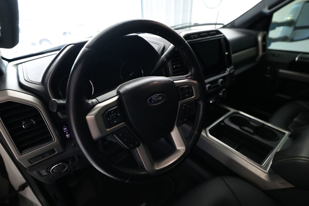 Used 2022 Ford F350 Platinum image 17