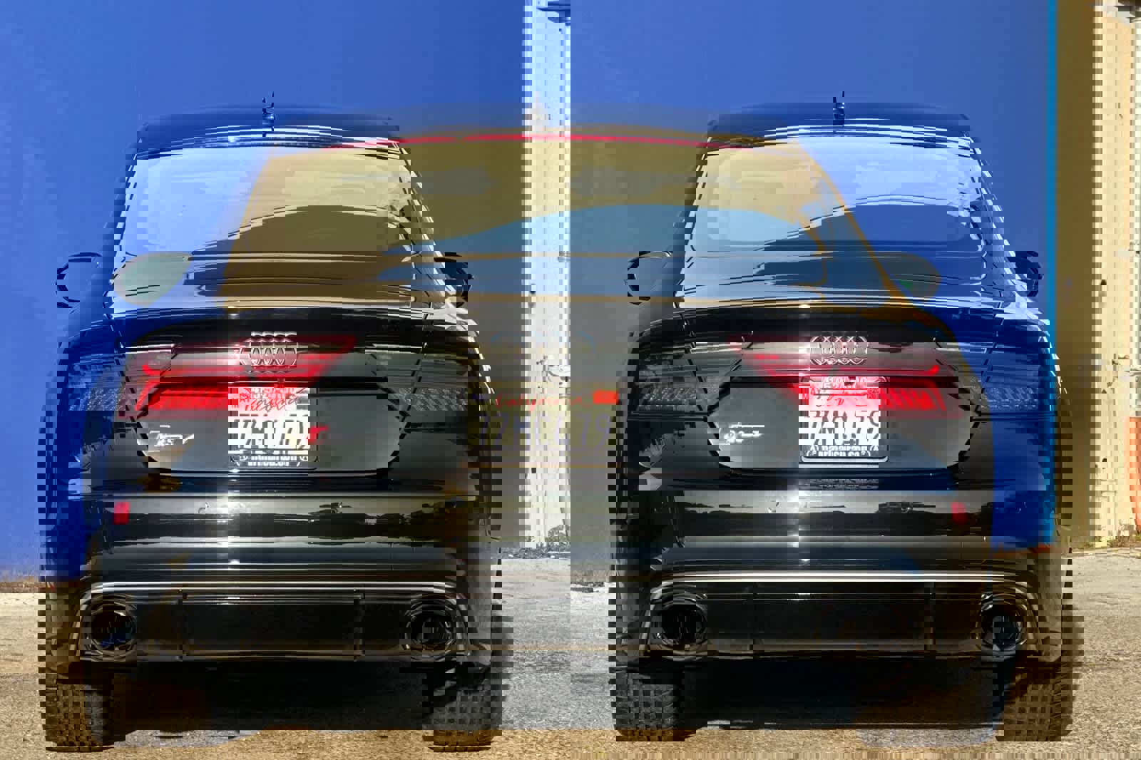 Used 2017 Audi RS 7 Prestige w/ Comfort Seating Package image 4