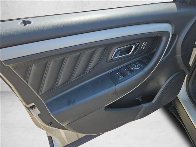 Used 2018 Ford Taurus SEL w/ Equipment Group 201A image 13