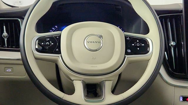 New 2026 Volvo XC60 B5 Ultra w/ Climate Package AWD/4WD image 25