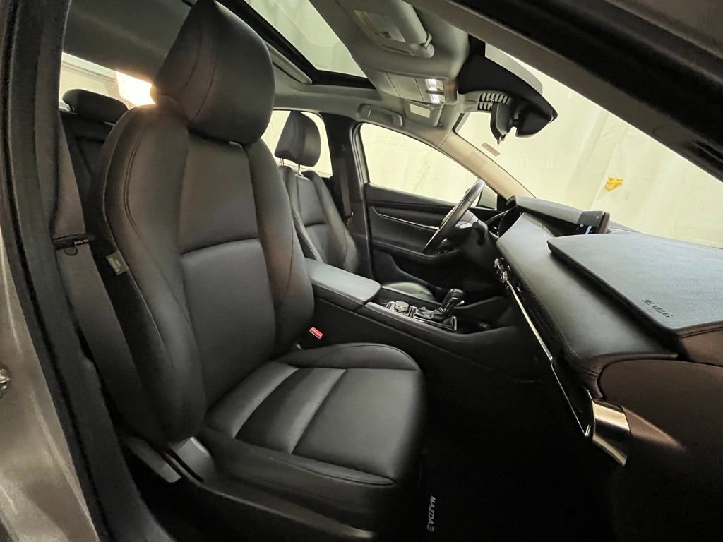 Used 2025 MAZDA MAZDA3 s FWD image 12