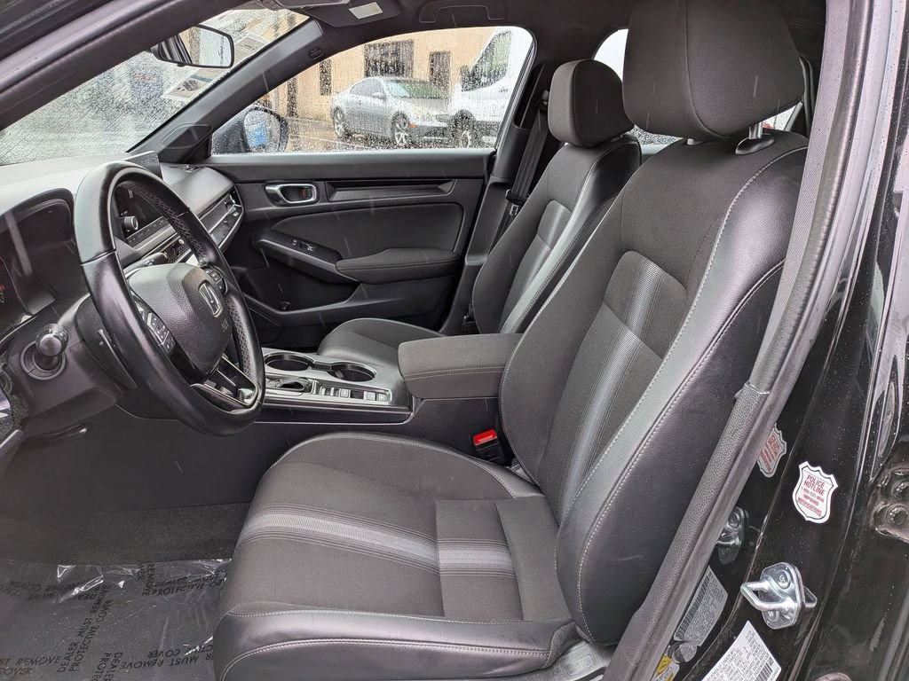Used 2025 Honda Civic Sport image 15
