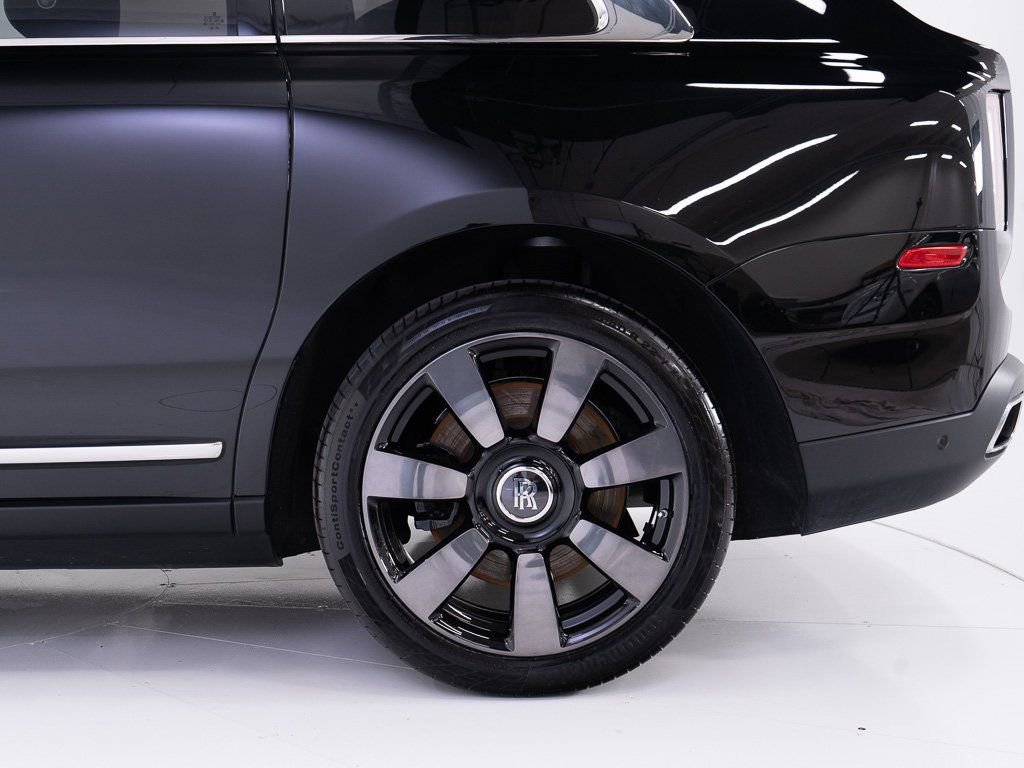 Certified 2024 Rolls-Royce Cullinan image 50