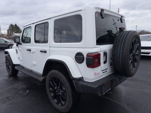 Used 2025 Jeep Wrangler Unlimited Sahara image 5