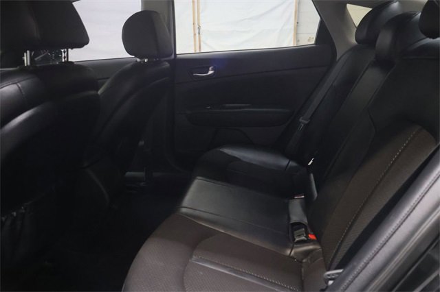 Used 2018 Kia Optima S w/ 18" Alloy Wheels Package image 17