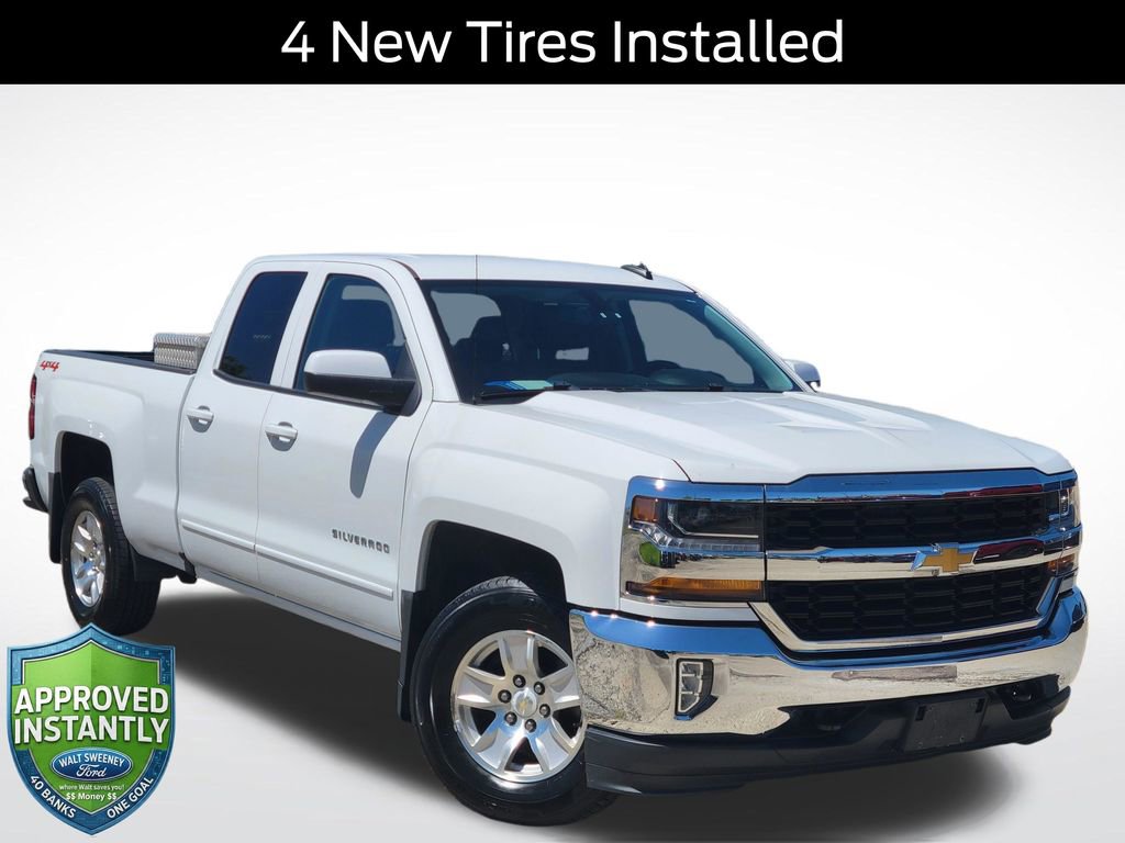 Used 2018 Chevrolet Silverado 1500 LT w/ All Star Edition AWD/4WD image 1