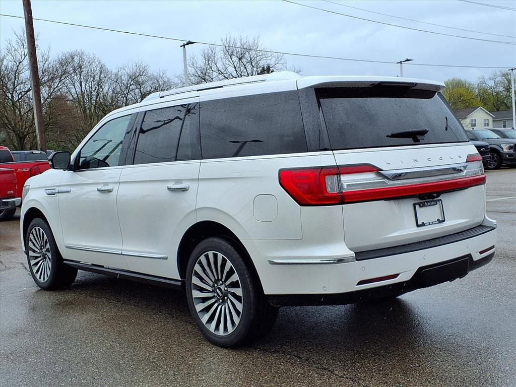 Used 2019 Lincoln Navigator Reserve AWD/4WD image 7