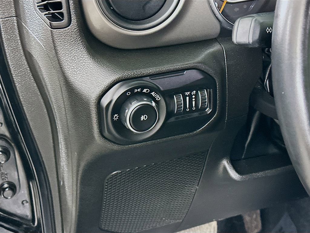 Certified 2021 Jeep Wrangler Unlimited Sport image 18