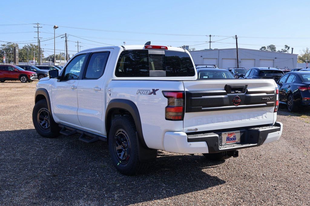 New 2026 Nissan Frontier Pro-X image 2