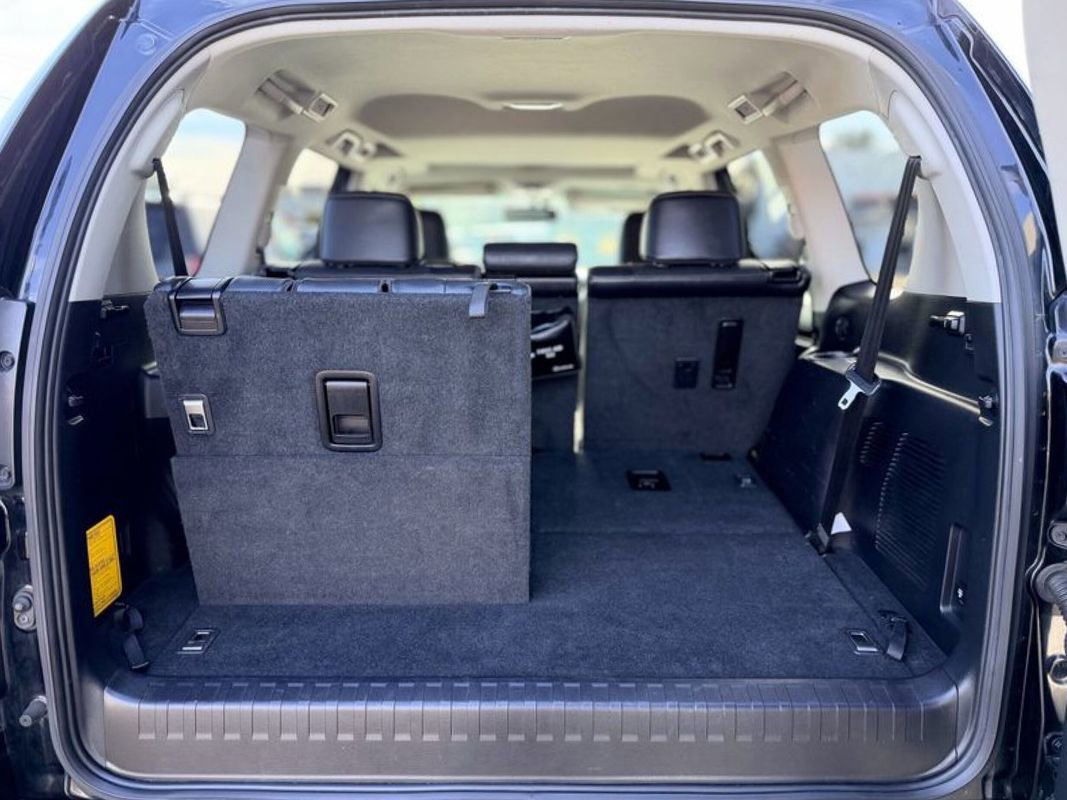 Used 2017 Lexus GX 460 image 21