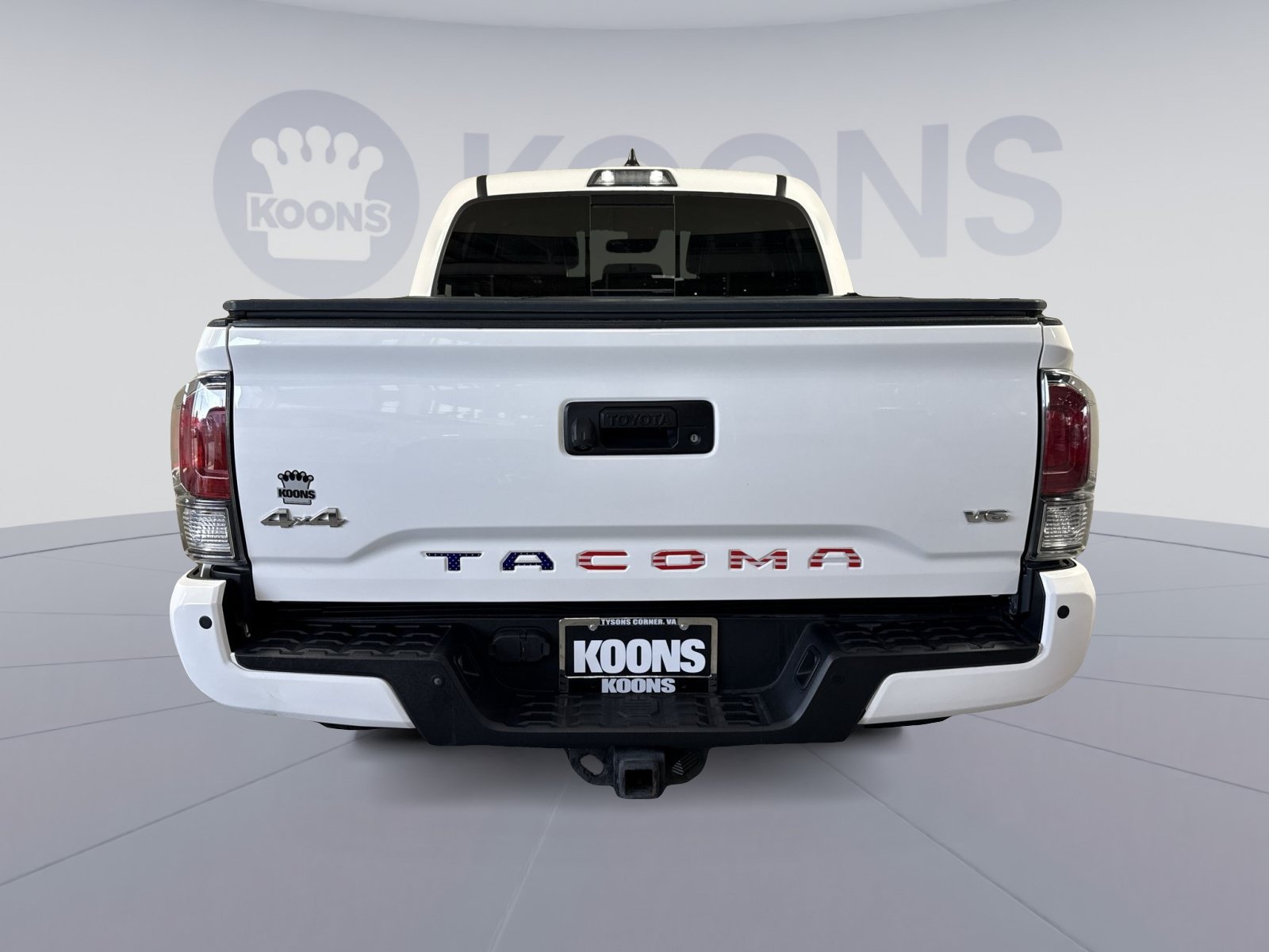 Used 2021 Toyota Tacoma Limited AWD/4WD image 5