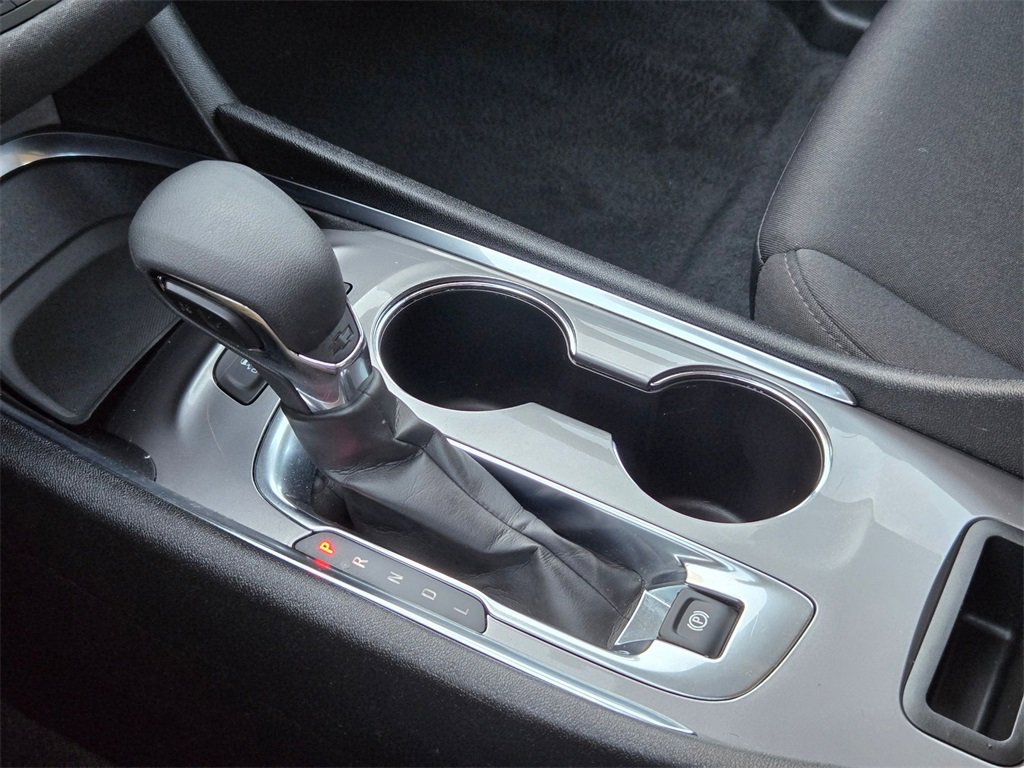 Used 2024 Chevrolet Malibu LT image 17