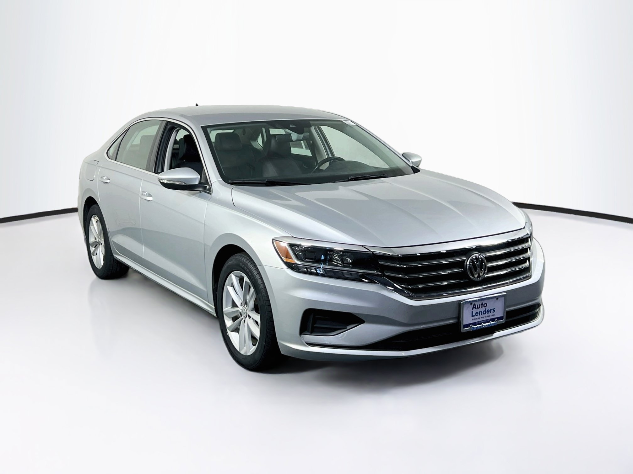 Used 2020 Volkswagen Passat 2.0T SE FWD image 3