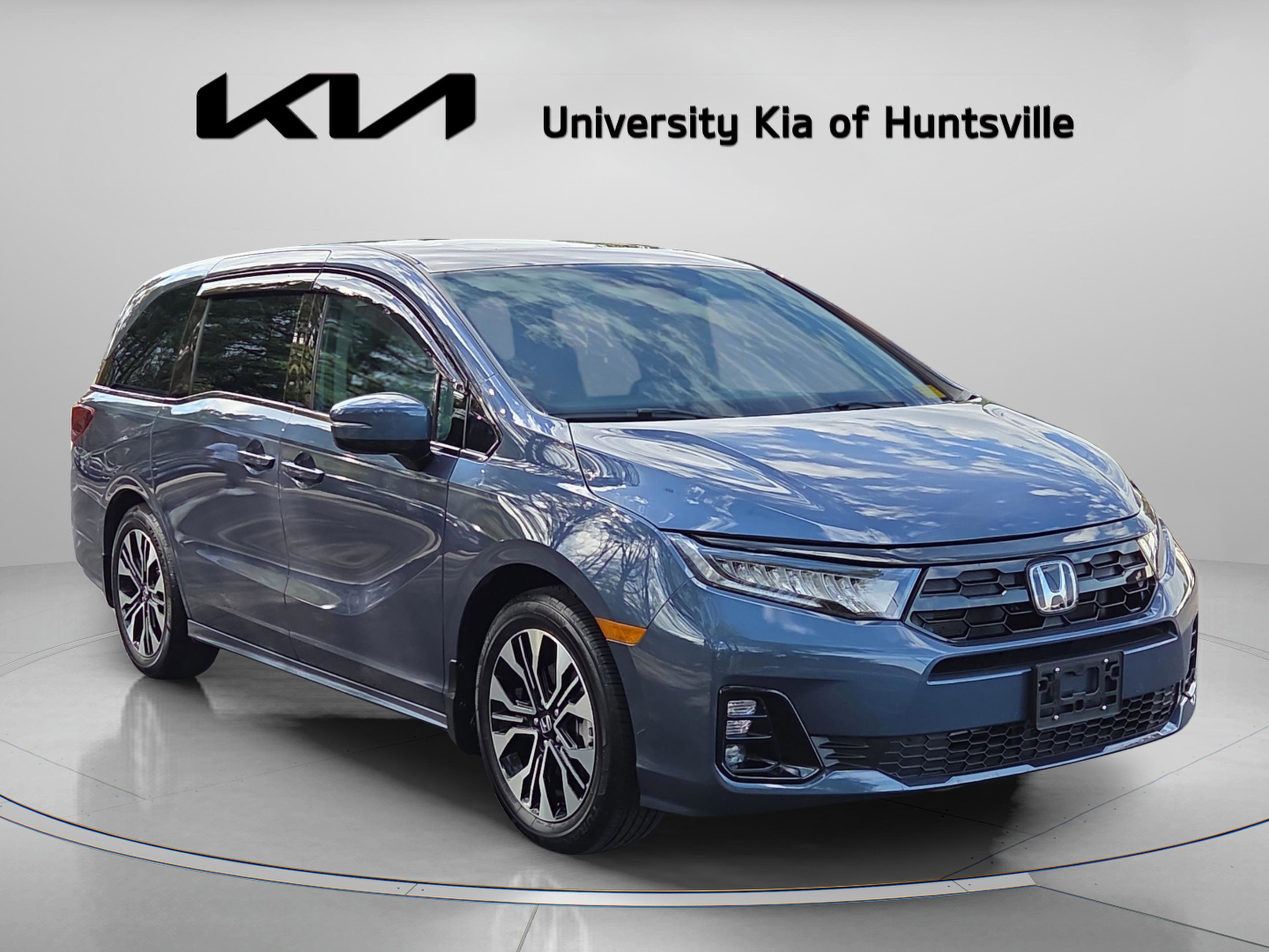 Used 2025 Honda Odyssey Elite image 1