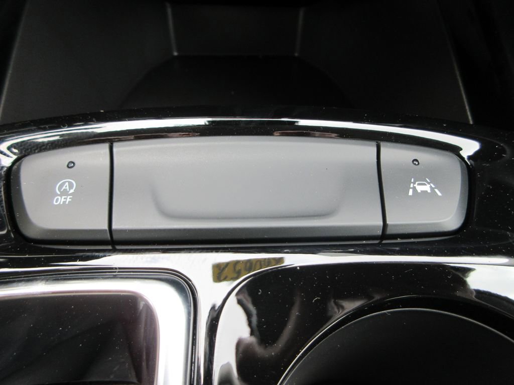 New 2026 Chevrolet Trax LT FWD image 28