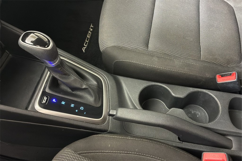 Used 2020 Hyundai Accent SE image 19
