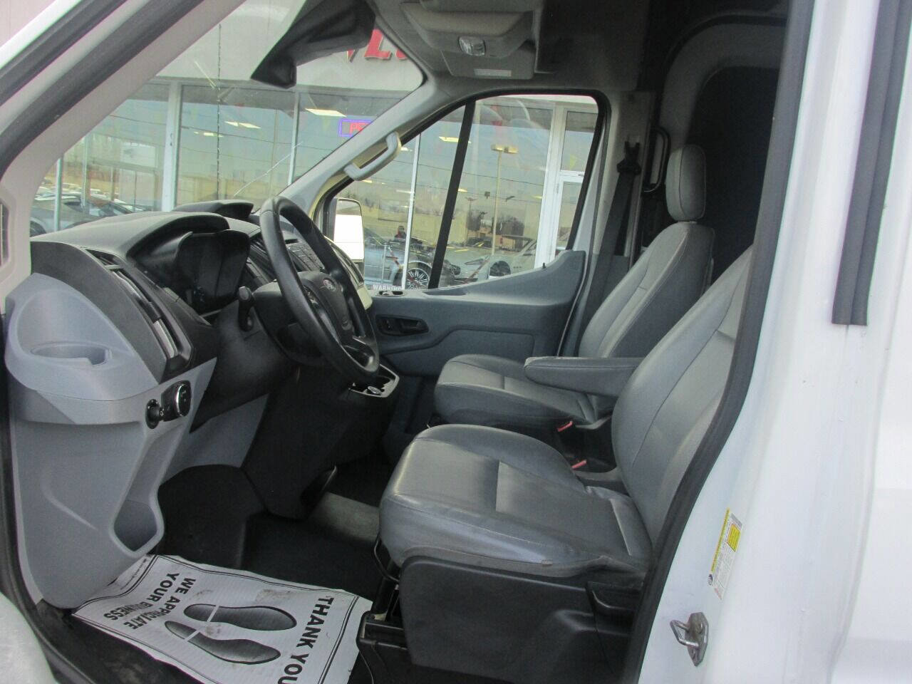 Used 2018 Ford Transit 250 148 Medium Roof image 10