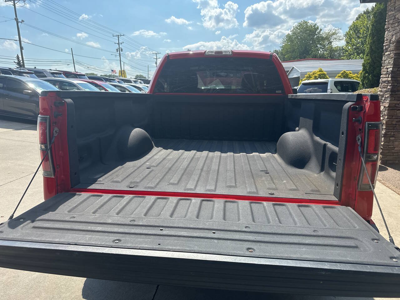 Used 2014 Ford F150 FX4 w/ FX Appearance Package AWD/4WD image 25