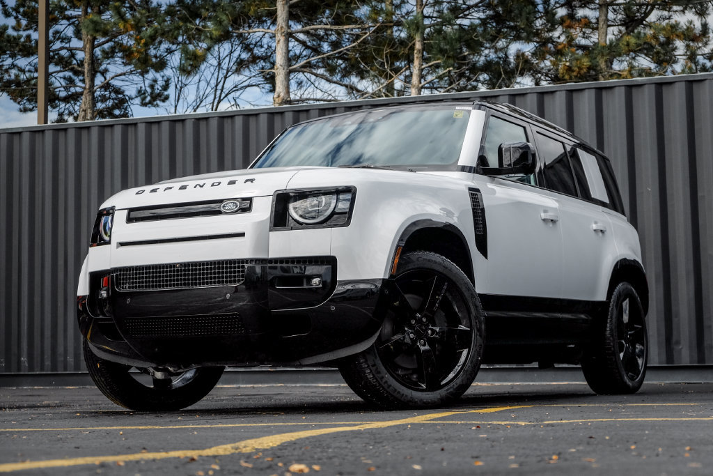 New 2026 Land Rover Defender 110 X-Dynamic SE
