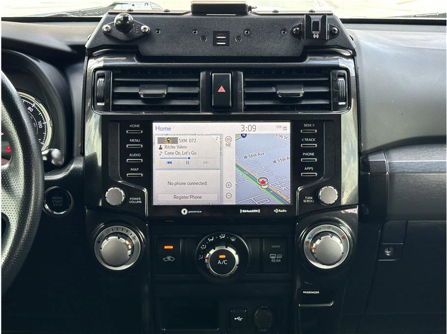 Used 2022 Toyota 4Runner TRD Off-Road Premium w/ Moonroof Package image 24