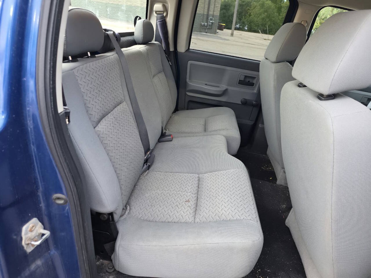 Used 2009 Dodge Dakota ST w/ Exterior Appearance Group RWD image 17