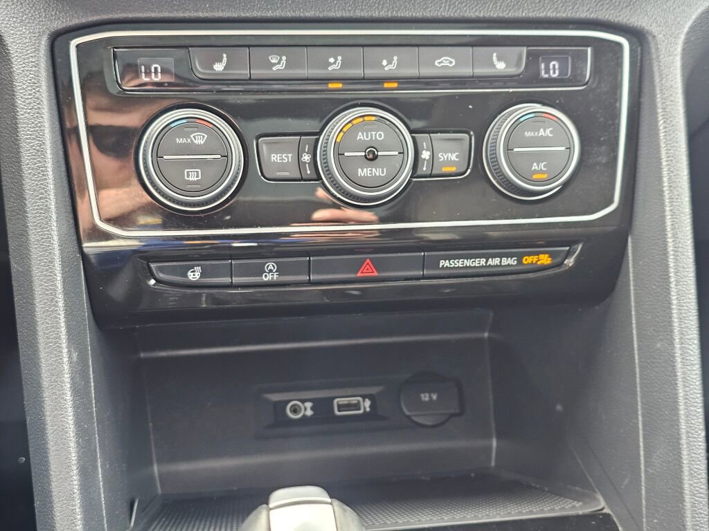 Used 2019 Volkswagen Atlas SEL image 17