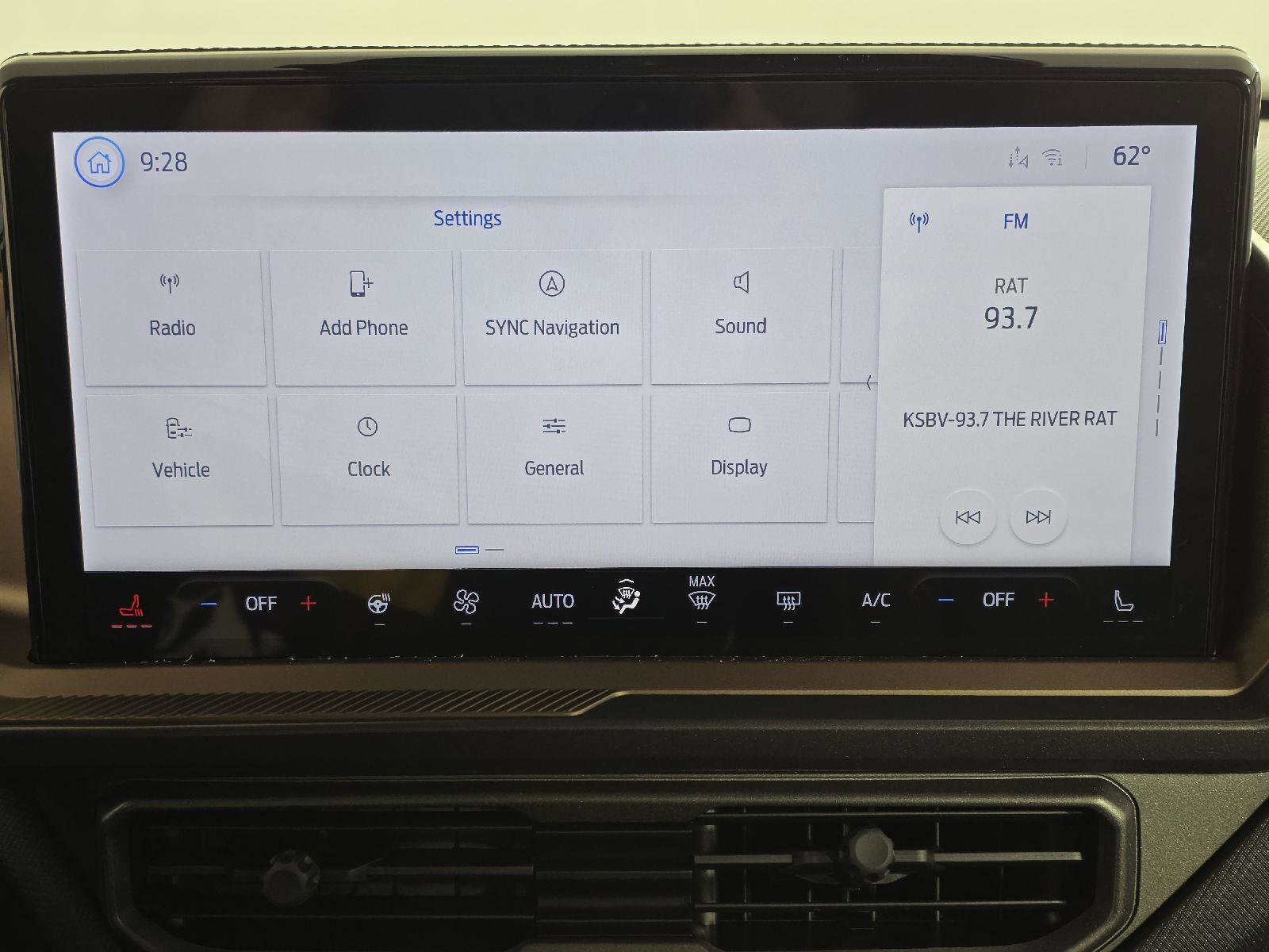 New 2025 Ford Bronco Sport Outer Banks w/ Outer Banks Tech Package+ AWD/4WD image 42