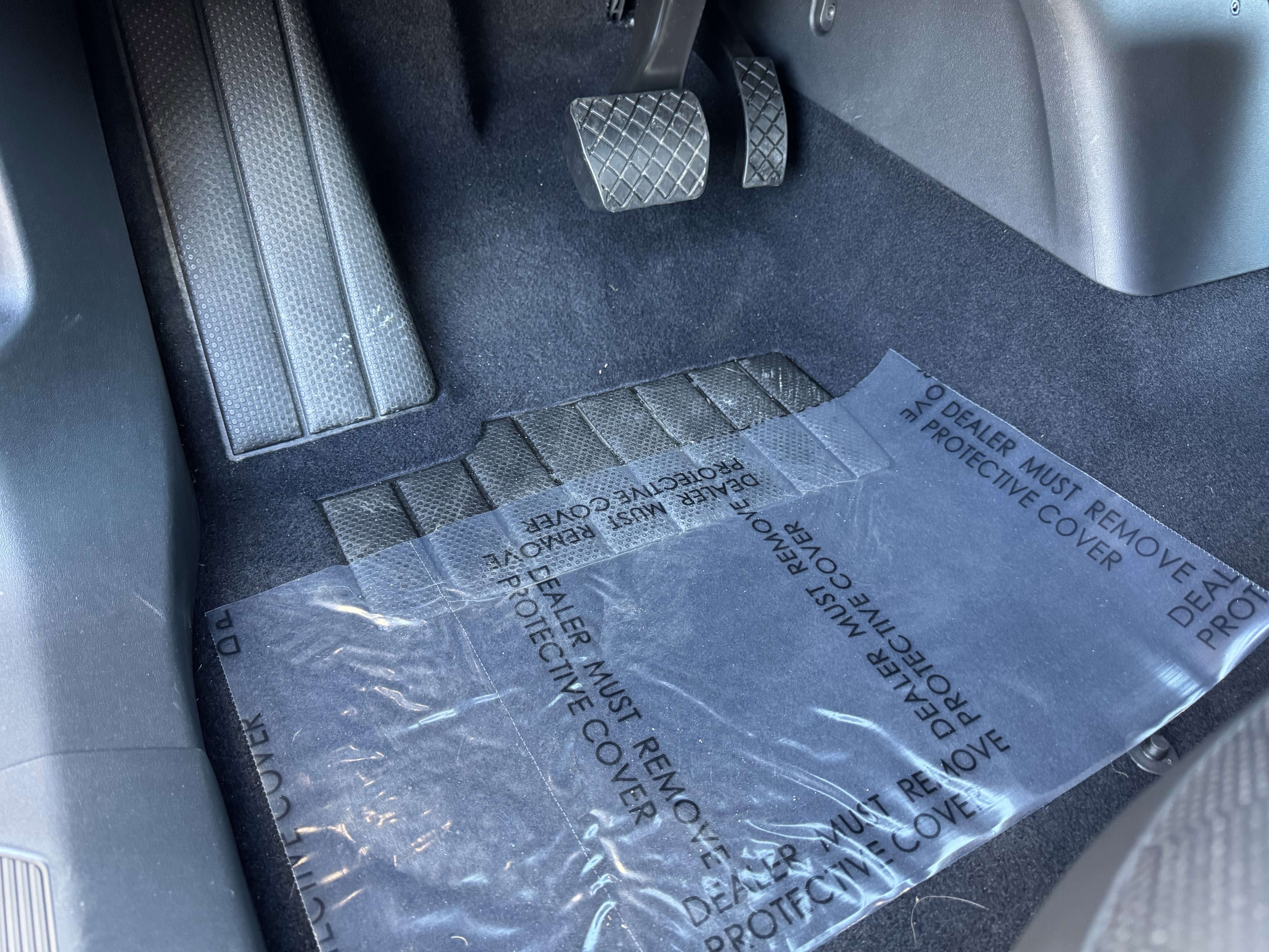 Used 2021 Volkswagen ID.4 Pro S w/ ID.4 Protection Package image 17