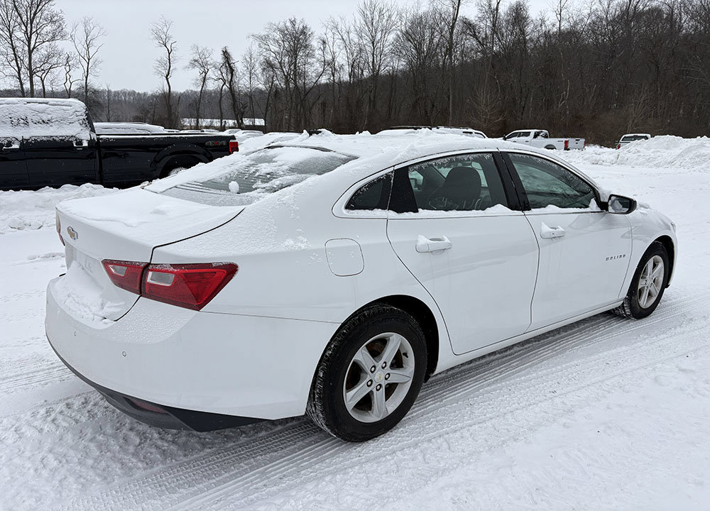Used 2020 Chevrolet Malibu LS w/ Driver Confidence Package II FWD image 3