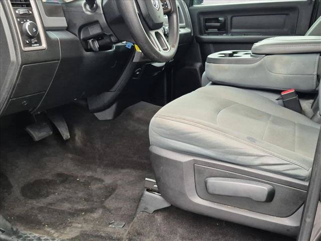 Used 2017 RAM 1500 Express w/ Express Value Package AWD/4WD image 22