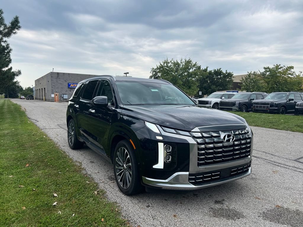Used 2024 Hyundai Palisade Calligraphy AWD/4WD image 7