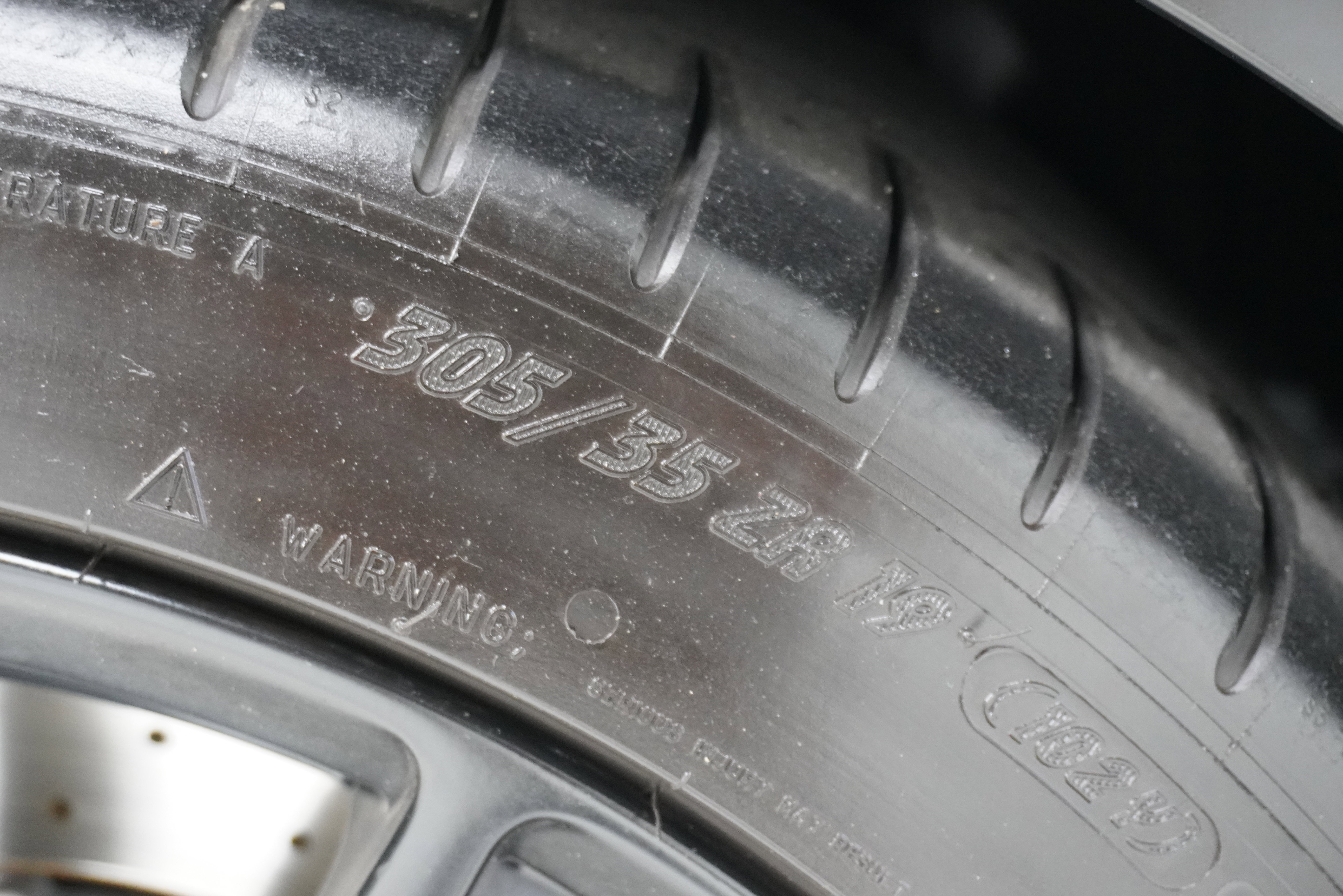 Used 2017 Ford Mustang Shelby GT350 w/ Electronics Package image 27