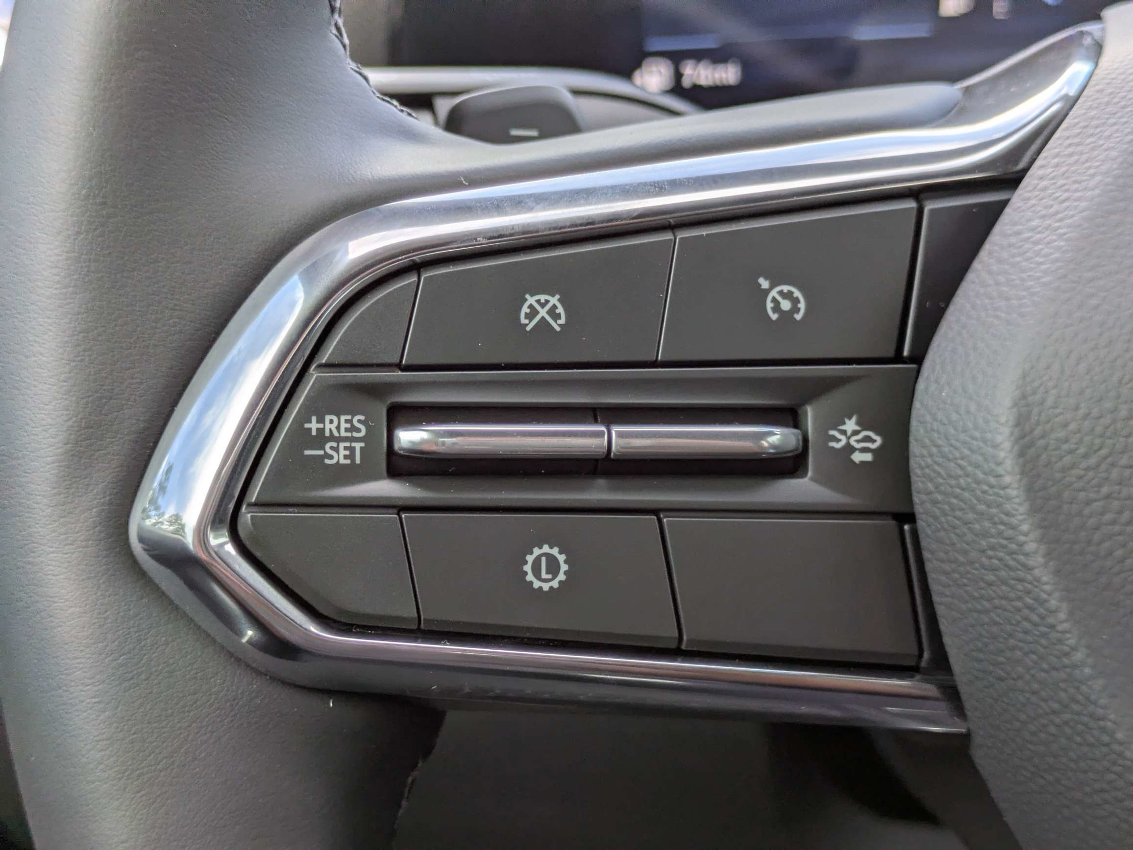 New 2027 Chevrolet Equinox LT FWD image 17