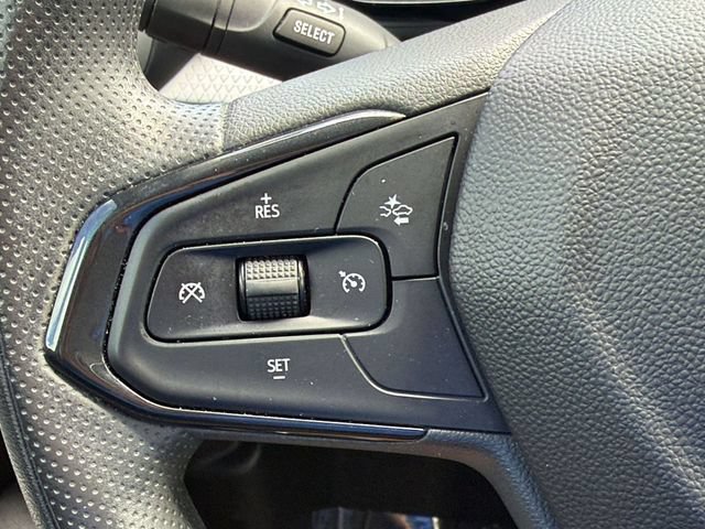 Used 2024 Chevrolet Trax LS w/ LS Convenience Package FWD image 24