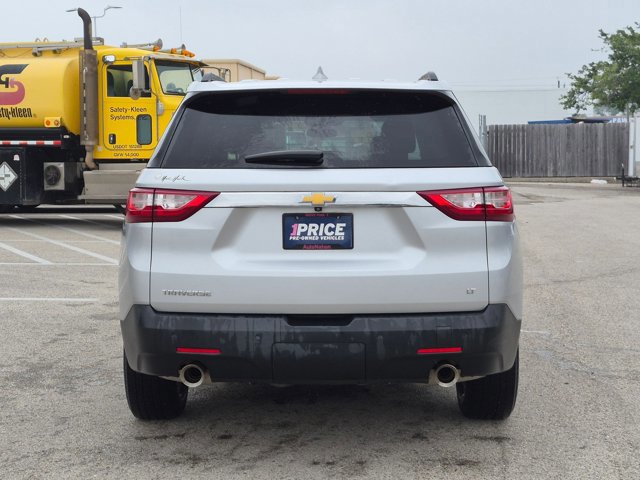 Used 2021 Chevrolet Traverse LT w/ LPO, Floor Liner Package FWD image 6