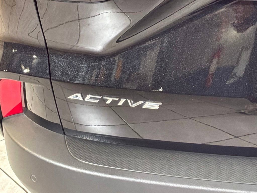 Used 2025 Ford Escape Active w/ Active Premium Tech Pack AWD/4WD image 22