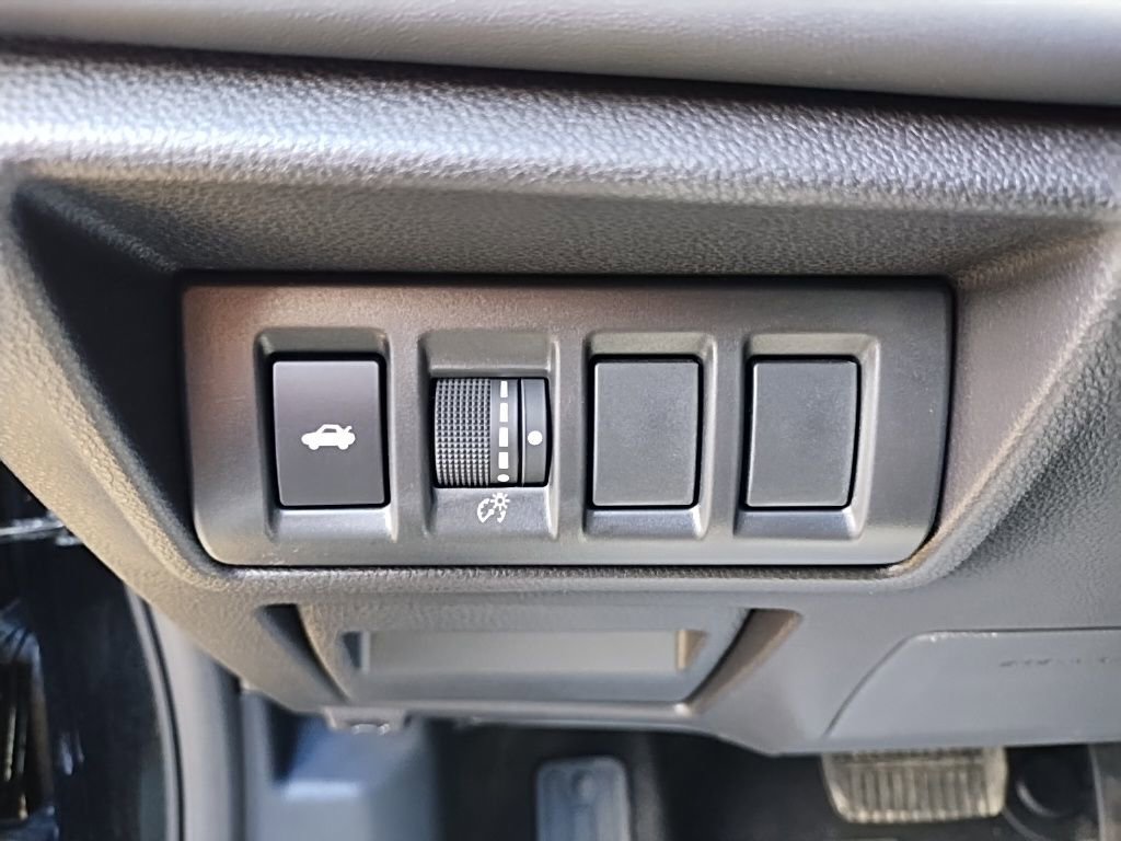 Certified 2025 Subaru Legacy Limited image 25