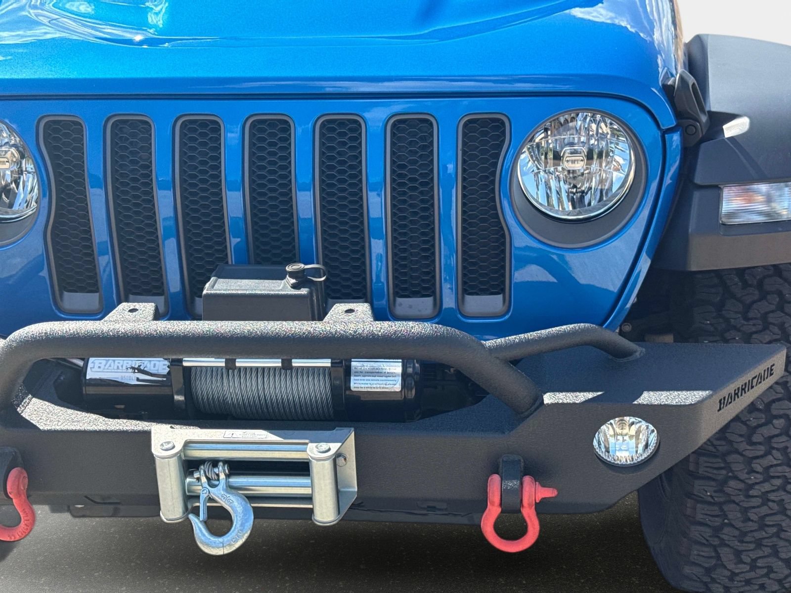 Used 2023 Jeep Wrangler Unlimited Rubicon AWD/4WD image 10