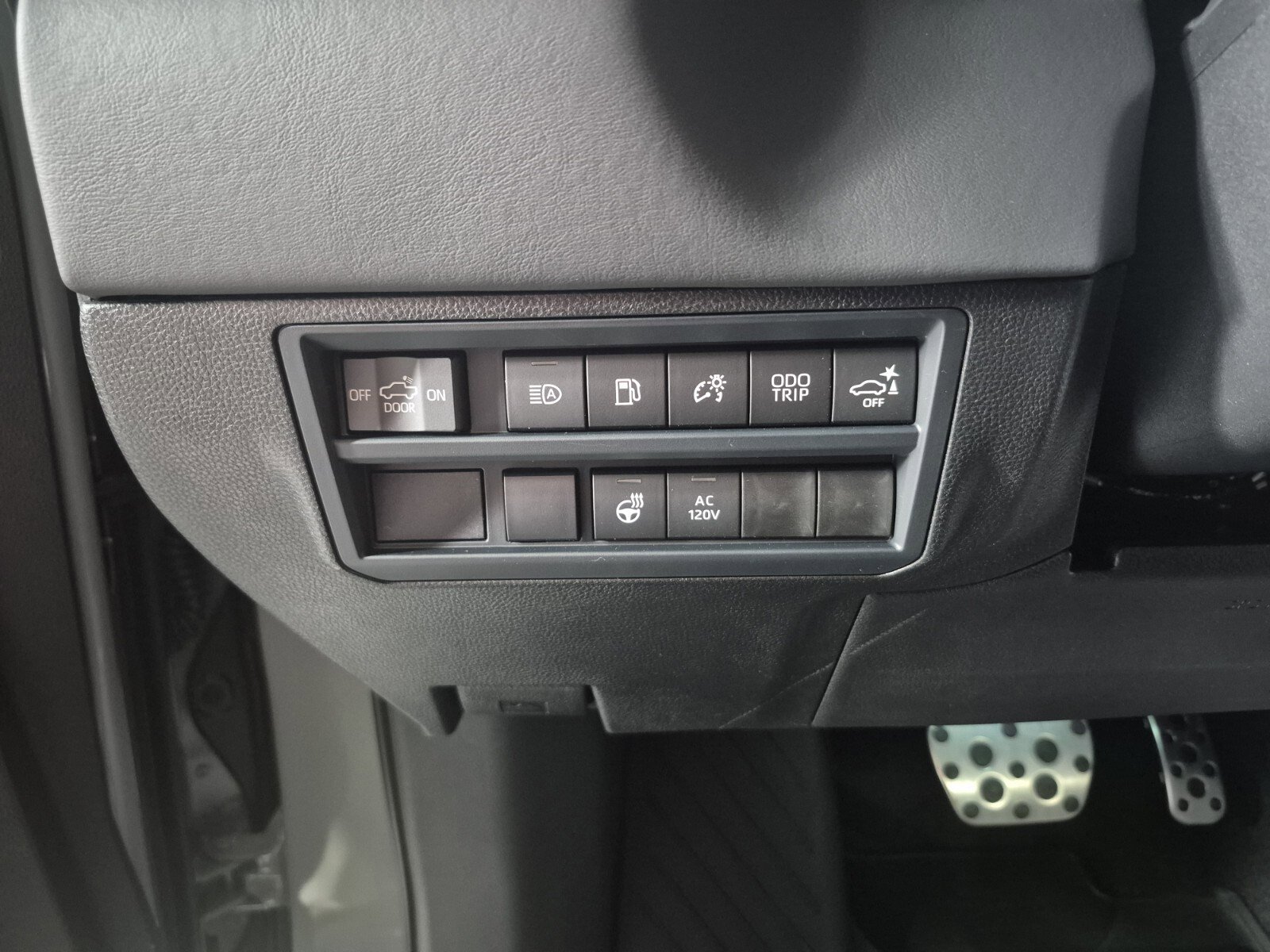 New 2026 Toyota Tundra image 18